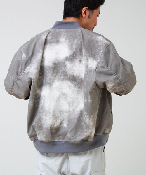 GLOSTER(グロスター)の「BACK TO THE MA-1(ブルゾン・メンズ・ブラック/グレイッシュベージュ/インディゴブルー・M/S/L)」の8枚目の写真