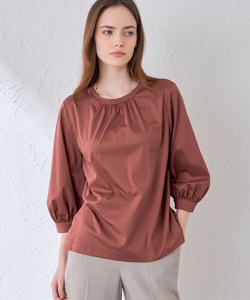 MACKINTOSH LONDON(マッキントッシュ ロンドン)の「【WEB・一部店舗限定】ハイゲージスムースギャザープルオーバー(Tシャツ/カットソー・レディース・ブラック/ワイン/オフホワイト・40/38)」の3枚目の写真