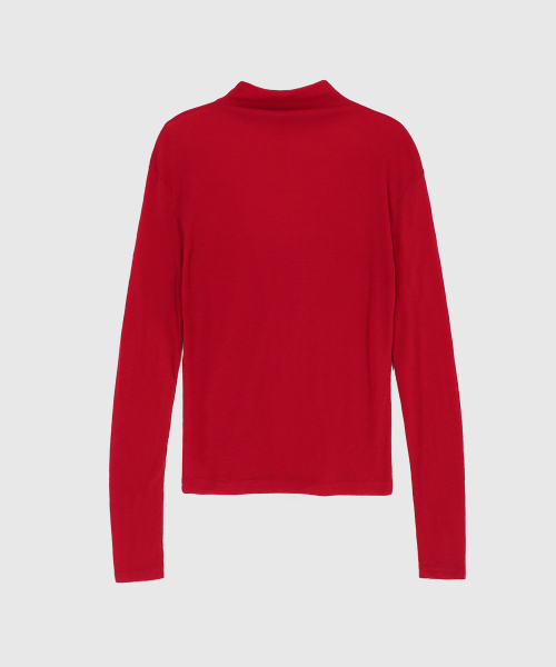 SIGREAT(シグレート)の「SHEER MOCK-NECK PIN-TUCK TEE_RED(Tシャツ/カットソー・レディース・レッド・FREE)」の4枚目の写真