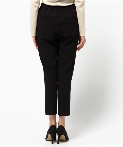 STUDIOUS（ステュディオス）の「STUDIOUS ダブルストレッチツータックテーパードパンツ（その他パンツ・レディース・ブラック/カーキ・0/1）」の5枚目の写真