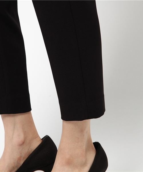 STUDIOUS（ステュディオス）の「STUDIOUS ダブルストレッチツータックテーパードパンツ（その他パンツ・レディース・ブラック/カーキ・0/1）」の9枚目の写真