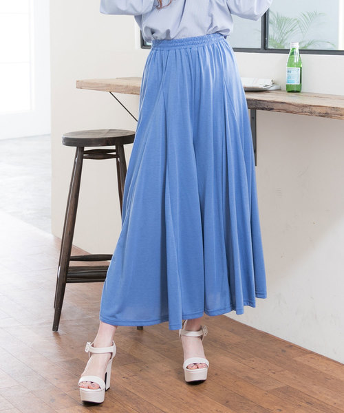 夢展望（ユメテンボウ）の「選べるボリュームたっぷりサーキュラーガウチョマキシワイドパンツ＆マキシスカート（その他パンツ・レディース・ライトブラック/シルバーグレー/ウッド/クリアレッド/ピンク/ブルー/ネイビー/ライトベージュ/カーキ/グリーン系その他/ブラウン系その他/ブルー系その他/グレー系その他/ブルー系その他2/ベージュ系その他/レッド系その他/ブラック系その他・X-LARGE/LARGE/MEDIUM）」の14枚目の写真