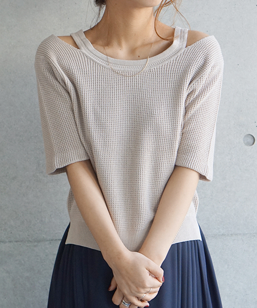 laboratory work（ラボラトリーワーク）の「ストラップ使いニットプルオーバー（ニット/セーター・レディース・その他3/グリーン/ピンクベージュ・MEDIUM）」の6枚目の写真