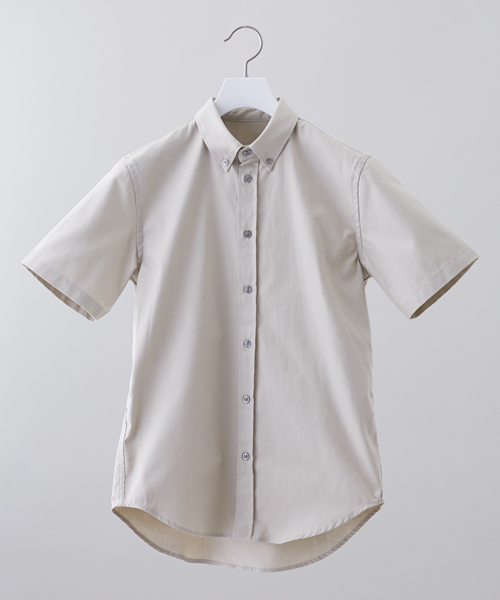 STUDIOUS（ステュディオス）の「カラーオックスハーフスリーブシャツ（シャツ/ブラウス・メンズ・ホワイト/ベージュ/ネイビー/オレンジ/カーキ・3/2/1）」の2枚目の写真