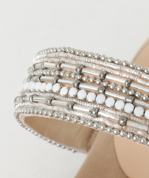 URBAN RESEARCH(アーバンリサーチ)の「UR ビーズコンフォートサンダル(サンダル・レディース・ベージュ/ブラック・38/37/36)」の10枚目の写真