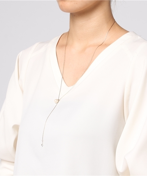 Q(キュー)の「スライドパールネックレス(ネックレス・レディース・ゴールド・ONE SIZE)」の2枚目の写真