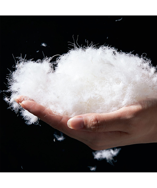 IEDIT（イディット）の「IEDIT ディープネイビーで抜け感 どんな