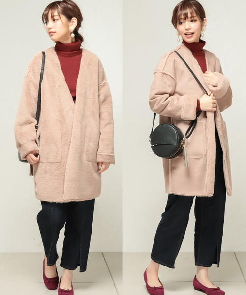 natural couture(ナチュラルクチュール)の「フェイクムートンリバーシブルコート(ムートンコート・レディース・アイボリー/ライトグレー/キャメル/ピンクベージュ・FREE)」の4枚目の写真