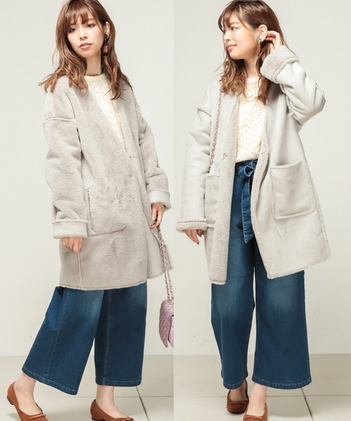 natural couture(ナチュラルクチュール)の「フェイクムートンリバーシブルコート(ムートンコート・レディース・アイボリー/ライトグレー/キャメル/ピンクベージュ・FREE)」の3枚目の写真