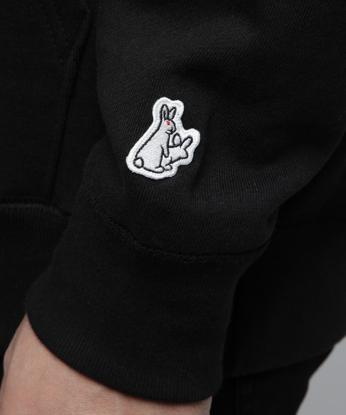 FR2(エフアールツー)の「liked your post.プルオーバーパーカー(パーカー・メンズ・ホワイト/ブラック・L/M/S/XL/XXL)」の11枚目の写真