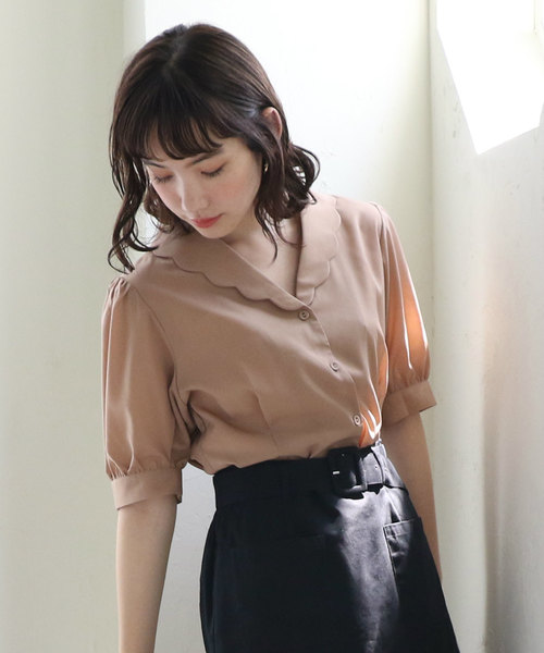 OLIVE des OLIVE（オリーブデオリーブ）の「スカラップ襟ブラウス（シャツ/ブラウス・レディース・オフホワイト/ベージュ/ボルドー・FREE）」の3枚目の写真