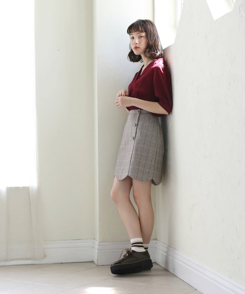 OLIVE des OLIVE（オリーブデオリーブ）の「スカラップ襟ブラウス（シャツ/ブラウス・レディース・オフホワイト/ベージュ/ボルドー・FREE）」の17枚目の写真