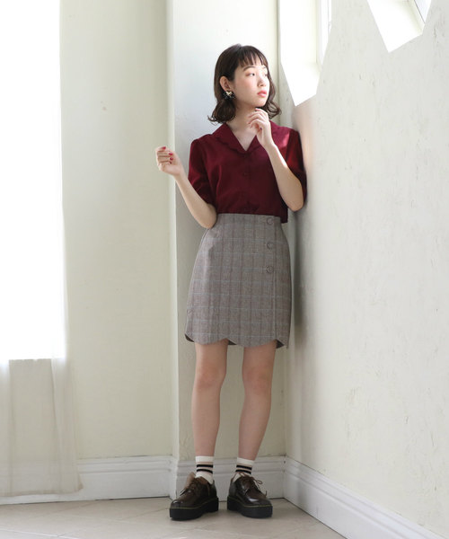 OLIVE des OLIVE（オリーブデオリーブ）の「スカラップ襟ブラウス（シャツ/ブラウス・レディース・オフホワイト/ベージュ/ボルドー・FREE）」の18枚目の写真