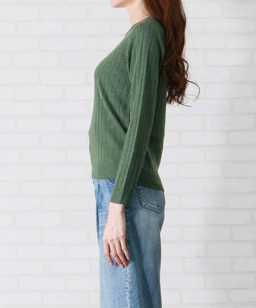 HER CLOSET(ハークローゼット)の「【HERCLOSET】クルーネックワイドリブベーシックニット(ニット/セーター・レディース・ホワイト/ライトブルー/ブラック/パープル/ネイビー/グレー/オリーブ/イエロー/ラベンダー/サーモンピンク・M)」の12枚目の写真