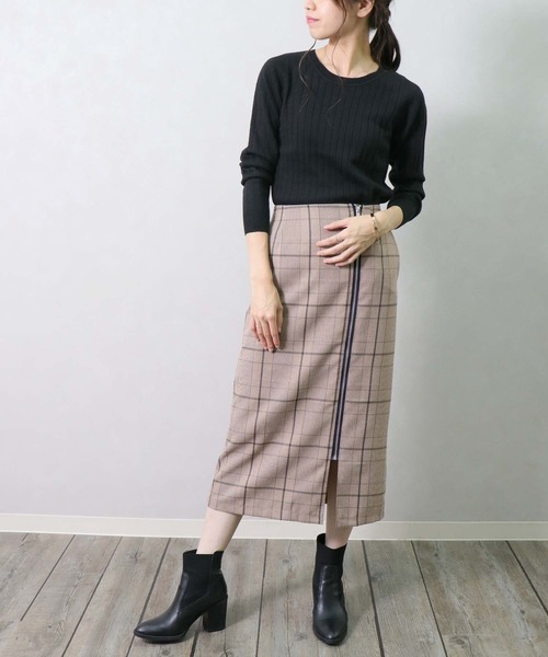 HER CLOSET(ハークローゼット)の「【HERCLOSET】クルーネックワイドリブベーシックニット(ニット/セーター・レディース・ホワイト/ライトブルー/ブラック/パープル/ネイビー/グレー/オリーブ/イエロー/ラベンダー/サーモンピンク・M)」の20枚目の写真