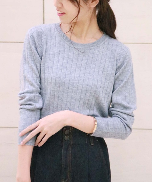 HER CLOSET(ハークローゼット)の「【HERCLOSET】クルーネックワイドリブベーシックニット(ニット/セーター・レディース・ホワイト/ライトブルー/ブラック/パープル/ネイビー/グレー/オリーブ/イエロー/ラベンダー/サーモンピンク・M)」の19枚目の写真