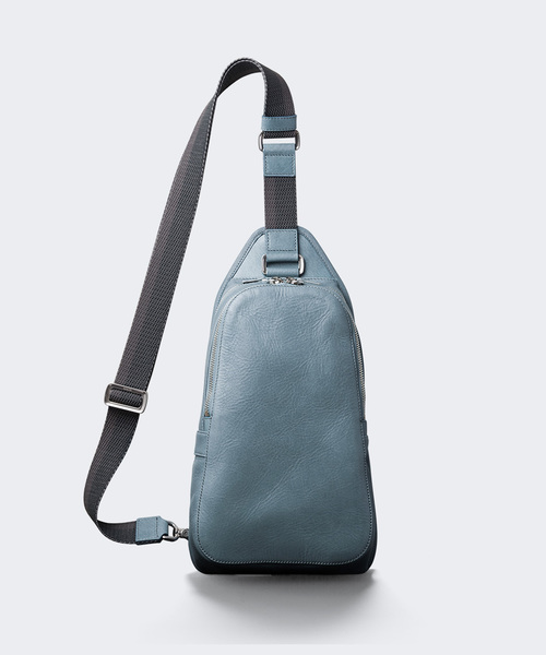 aniary（アニアリ）の「ボディバッグ（アンティークレザー）（ボディバッグ/ウエストポーチ・メンズ・ブラック/ダークブラウン/ダークブルー/キャメル/マルーン/ブルー系その他/ダークオレンジ/ライトグレー/レッド系その他/ホワイト系その他/ダークネイビー・FREE）」の7枚目の写真