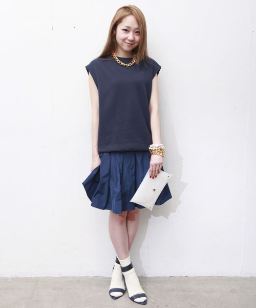 MIDWEST（ミッドウエスト）の「UNITED NUDE 『Bella』サンダル（サンダル・レディース・ブラック/ネイビー・38/37/35/36）」の11枚目の写真