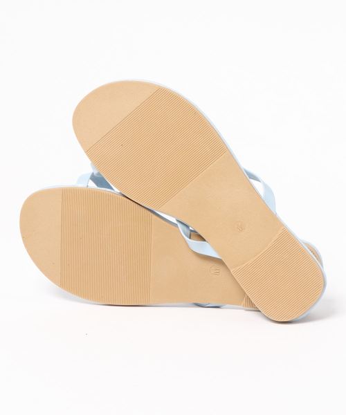 KOBE LETTUCE（コウベレタス）の「シンプルクロストングフラットサンダル（サンダル・レディース・ネイビー/ゴールド/ブラック/ブルー/ピンク/キャメル・M/L）」の11枚目の写真