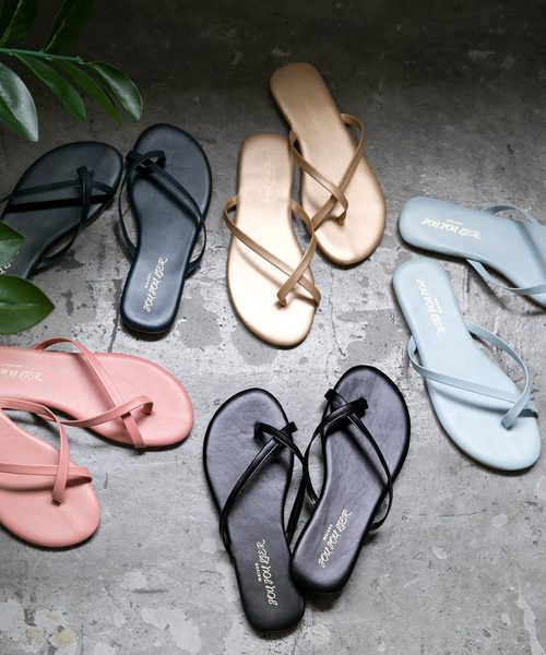 KOBE LETTUCE（コウベレタス）の「シンプルクロストングフラットサンダル（サンダル・レディース・ネイビー/ゴールド/ブラック/ブルー/ピンク/キャメル・M/L）」の8枚目の写真