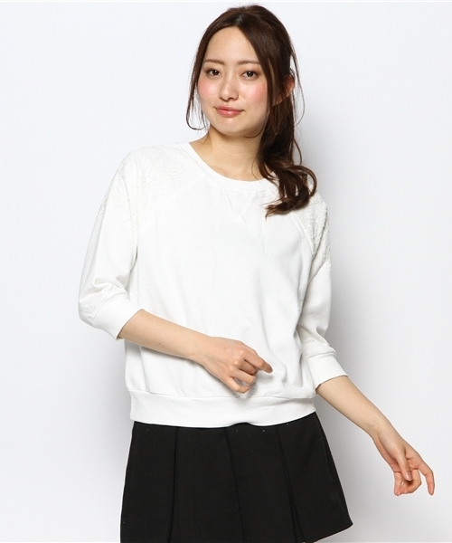 mystic（ミスティック）の「2WAYスカラップレースプルオーバー（Tシャツ/カットソー・レディース・ベージュ/グレー/オフホワイト・ﾌﾘ-）」の9枚目の写真