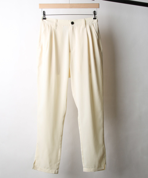 NILWAY（ニルウェイ）の「ドレープポリトロ裾スリットテーパードパンツ（その他パンツ・メンズ・ブラック/ベージュ/ブラウン/ブラック系その他/ベージュ系その他/レッド系その他/グレイッシュベージュ/アイボリー・MEDIUM/LARGE/X-LARGE）」の2枚目の写真