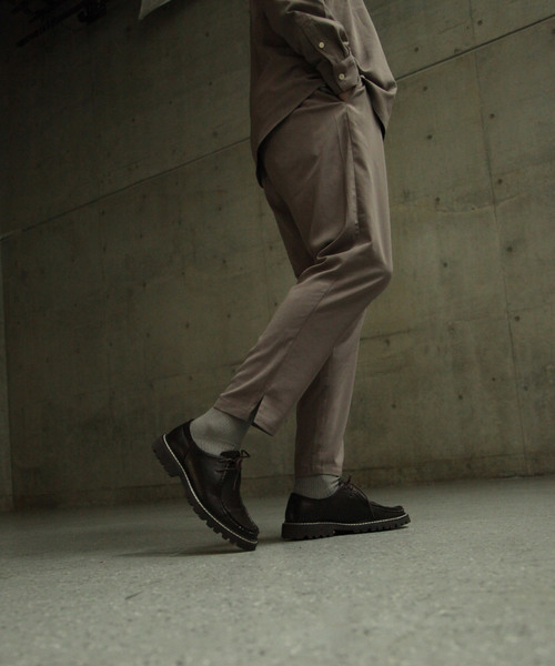 NILWAY（ニルウェイ）の「ドレープポリトロ裾スリットテーパードパンツ（その他パンツ・メンズ・ブラック/ベージュ/ブラウン/ブラック系その他/ベージュ系その他/レッド系その他/グレイッシュベージュ/アイボリー・MEDIUM/LARGE/X-LARGE）」の11枚目の写真