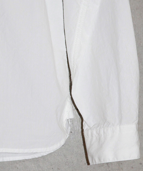 PAPER CHEST（ペーパーチェスト）の「PAPER CHEST MEN'S / シャンブレータイプライターシャツ（シャツ/ブラウス・メンズ・ホワイト/グリーン/ピンク/ネイビー・4/3）」の9枚目の写真