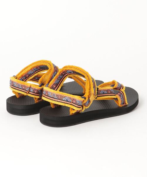 Teva(テバ)の「TEVA ORIGINAL UNIVERSAL MARESSA (MULTI)(サンダル・レディース・ブラック/マルチ・22.0cm/23.0cm/24.0cm/25.0cm)」の4枚目の写真