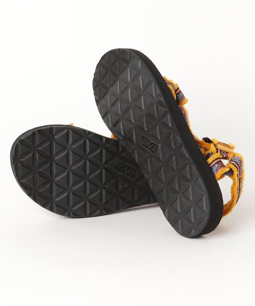 Teva(テバ)の「TEVA ORIGINAL UNIVERSAL MARESSA (MULTI)(サンダル・レディース・ブラック/マルチ・22.0cm/23.0cm/24.0cm/25.0cm)」の3枚目の写真