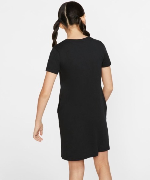 NIKE（ナイキ）の「ナイキ NIKE YTH ガールズ フューチュラ Tシャツ（Tシャツ/カットソー・キッズ・ブラック・130cm/160cm/140cm/150cm）」の3枚目の写真