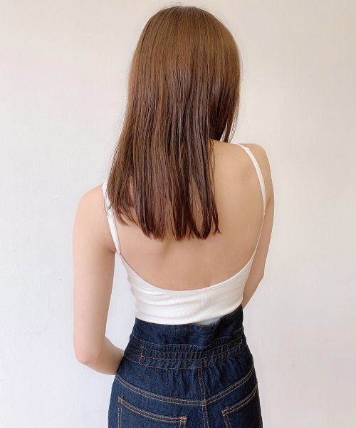 VANNIE U（ヴァニーユー）の「バックオープンカップ付きキャミソール（キャミソール・レディース・ベージュ/ブラック/ホワイト/ブラウン/モカ・FREE）」の18枚目の写真