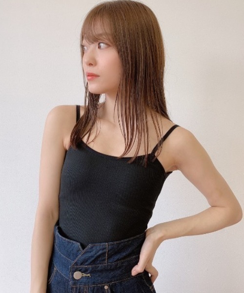 VANNIE U（ヴァニーユー）の「バックオープンカップ付きキャミソール（キャミソール・レディース・ベージュ/ブラック/ホワイト/ブラウン/モカ・FREE）」の22枚目の写真