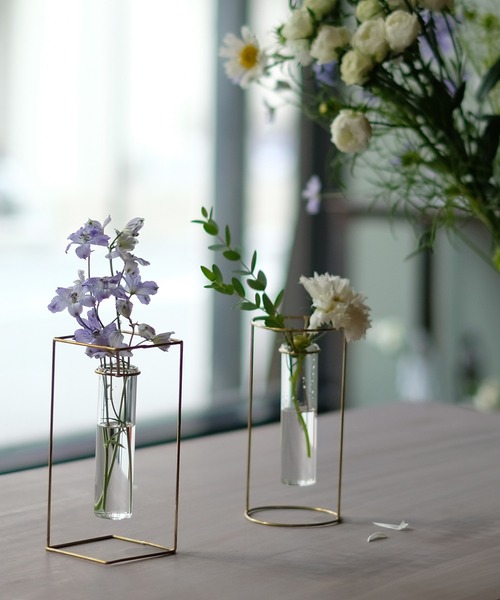 WEST VILLAGE TOKYO(ウェストビレッジトーキョー)の「PIKE stand brass vase ピケ スタンドブラスベース(フラワーベース・レディース・その他1/その他2・FREE)」の5枚目の写真