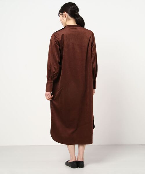 JUGLANS(ユグランス)の「☆ ベロアコール肩ボタンワンピース(ワンピース・レディース・チャコールグレー/ベージュ/ブラウン・FREE)」の4枚目の写真
