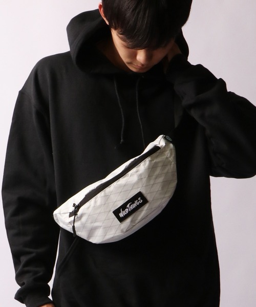 WILD THINGS（ワイルドシングス）の「WILD THINGS ナイロン ウエストバッグ（ショルダーバッグ・メンズ・ホワイト/ブラック/オレンジ/マルチ/ベージュ/カモフラージュ/パープル・FREE）」の12枚目の写真