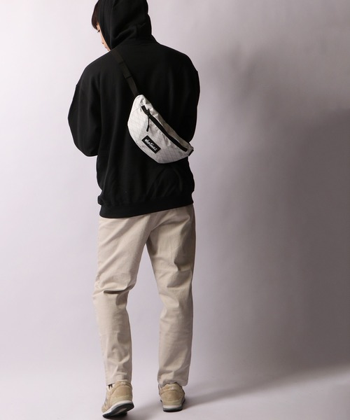 WILD THINGS（ワイルドシングス）の「WILD THINGS ナイロン ウエストバッグ（ショルダーバッグ・メンズ・ホワイト/ブラック/オレンジ/マルチ/ベージュ/カモフラージュ/パープル・FREE）」の13枚目の写真