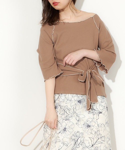 natural couture(ナチュラルクチュール)の「【WEB限定】ウエストリボンメロウタックルトップス(Tシャツ/カットソー・レディース・ブラック/アイボリー/ミント/モカ・FREE)」の3枚目の写真