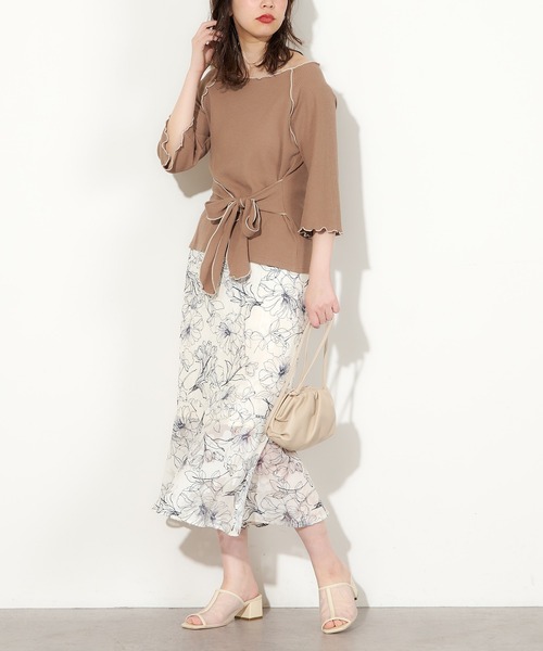 natural couture(ナチュラルクチュール)の「【WEB限定】ウエストリボンメロウタックルトップス(Tシャツ/カットソー・レディース・ブラック/アイボリー/ミント/モカ・FREE)」の9枚目の写真