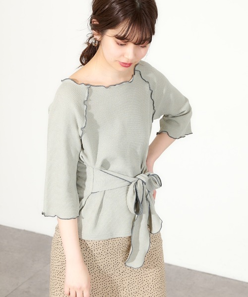 natural couture(ナチュラルクチュール)の「【WEB限定】ウエストリボンメロウタックルトップス(Tシャツ/カットソー・レディース・ブラック/アイボリー/ミント/モカ・FREE)」の6枚目の写真
