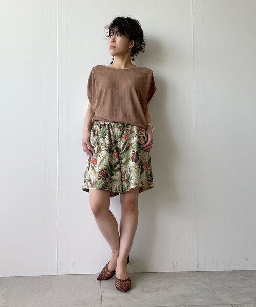 JET（ジェット）の「◆【ウォッシャブル】リーフ柄パナマショートパンツ（その他パンツ・レディース・ブルー系5/ライトオレンジ系1・04）」の11枚目の写真