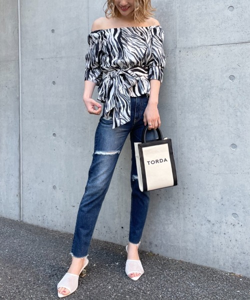 SPIRALGIRL（スパイラルガール）の「キャンパスロゴバッグ（トートバッグ・レディース・ブラック/モカ・FREE）」の5枚目の写真