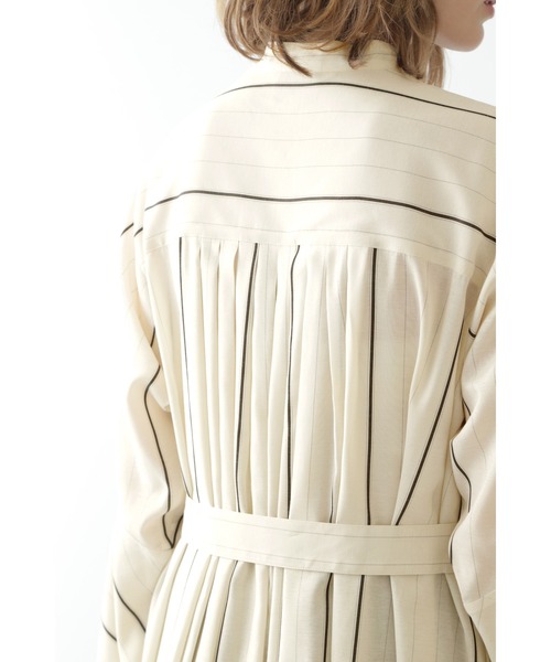 BOSCH（ボッシュ）の「ストライプロングシャツ羽織り（シャツ/ブラウス・レディース・ホワイト系その他・38/36）」の11枚目の写真