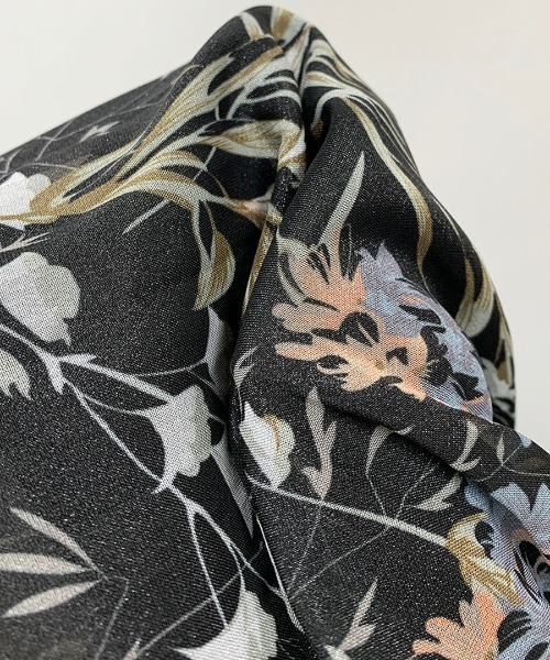 PICCIN（ピッチン）の「シアーボタニカルプリーツスカート（スカート・レディース・ブラック/ラベンダー/グレイッシュベージュ・M/L）」の7枚目の写真