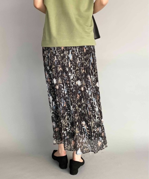PICCIN（ピッチン）の「シアーボタニカルプリーツスカート（スカート・レディース・ブラック/ラベンダー/グレイッシュベージュ・M/L）」の20枚目の写真