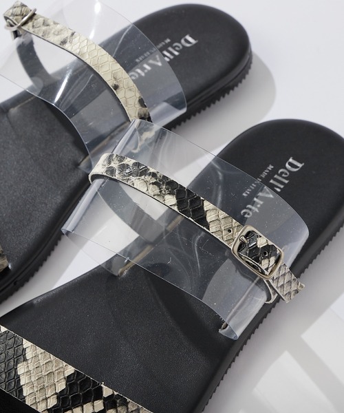 un dix cors（アンディコール）の「【Dell’Arte(デラールテ)】パイソン柄ダブルベルトサンダル（サンダル・レディース・ベージュ・38/37）」の2枚目の写真