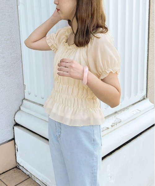 apres jour clair（アプレジュールクレア）の「【apres jour clair】シフォンギャザーブラウス【ZOZOTOWN限定アイテム】（シャツ/ブラウス・レディース・ピンクベージュ/アイボリー/モカ・X-LARGE/フリー）」の5枚目の写真