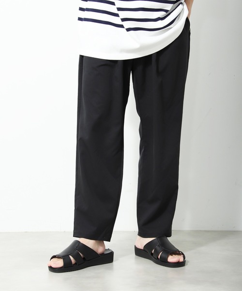 JOURNAL STANDARD relume（ジャーナルスタンダード　レリューム）の「TEC AIR プレーンイージーパンツ（スラックス・メンズ・ネイビー/ブラック/グレー/ベージュ・MEDIUM/LARGE）」の2枚目の写真
