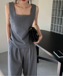 スクエアネックタンクトップ+ハイウエストタックワイドパンツ セットアップ