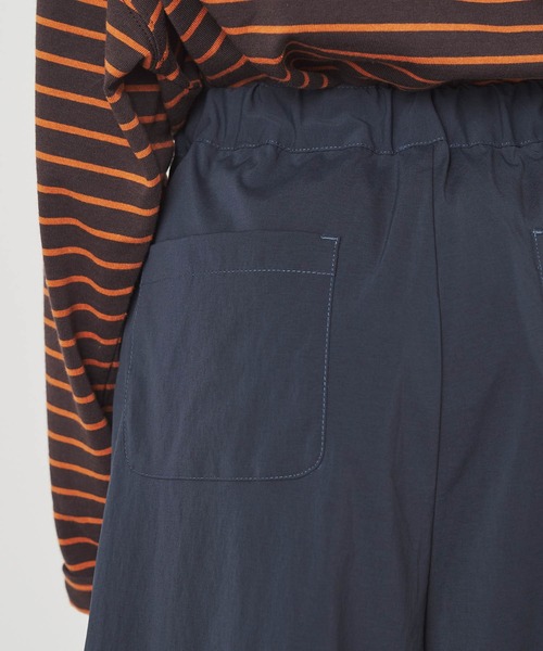 ＆yam（アンドヤム）の「撥水素材　ナイロンストレッチガウチョパンツ（その他パンツ・キッズ・ブラック/ブルー/グリーン・120-130cm/150-160cm/110-120cm/130-140cm/140-150cm）」の15枚目の写真